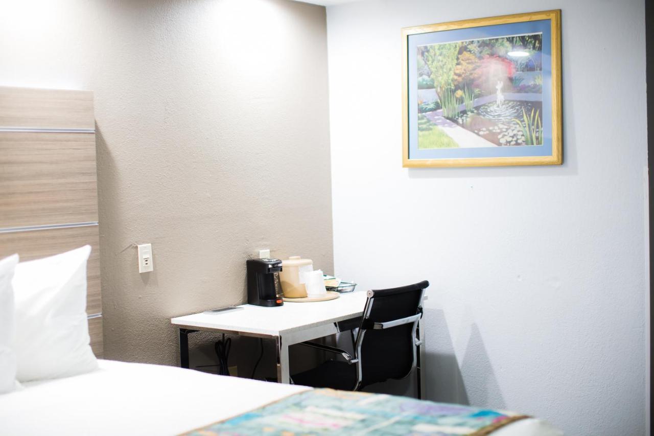 Baymont By Wyndham Walton Motel 3*